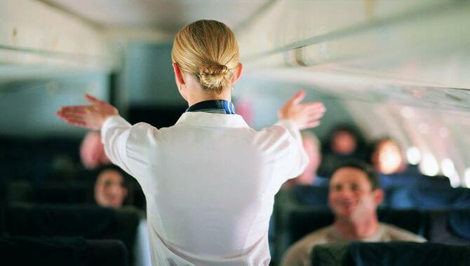 What Are The Benefits Of Being A Flight Attendant?