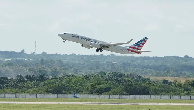 Airlines flying to Cuba 