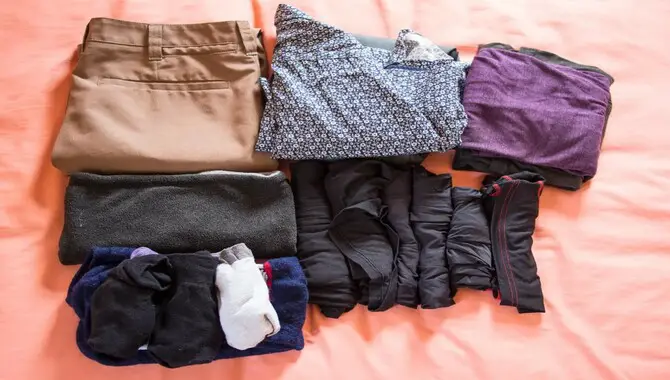 Packing clothes for the winter holiday