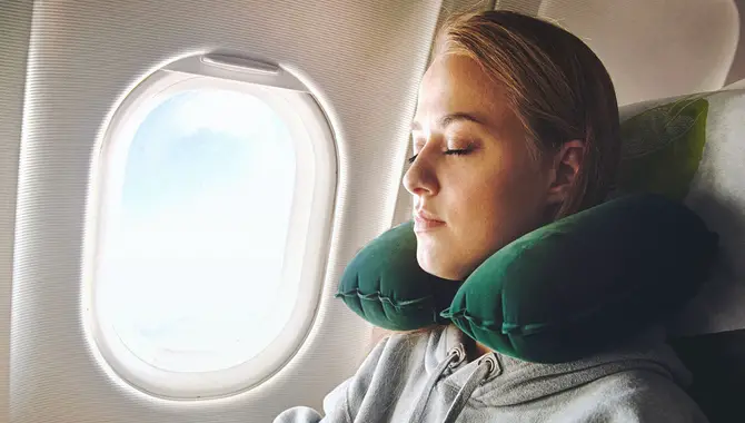 Sleeping Well In An Airplane Seat