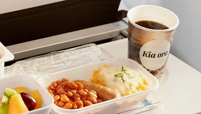 Airline Food Sustainability Reducing Waste And Environmental Impact