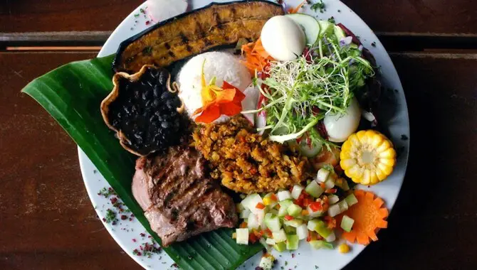 10 Most Popular Traditional Dishes Of Costa Rica