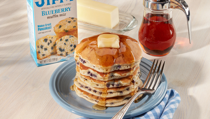 Blueberry Muffin Pancakes