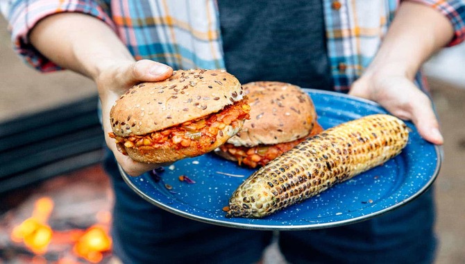 How To Eat The Meals While Camping