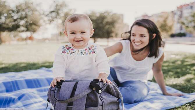 How To Entertain A Baby While On Vacation