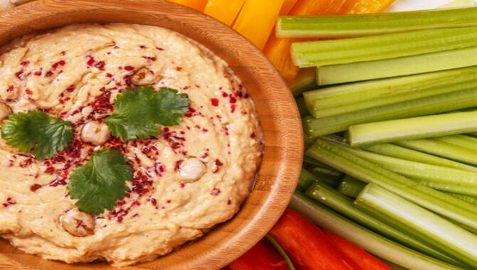 Hummus And Celery