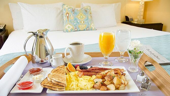 Top Quick And Easy Hotel Room Meals To Keep You Supple On Your Trip