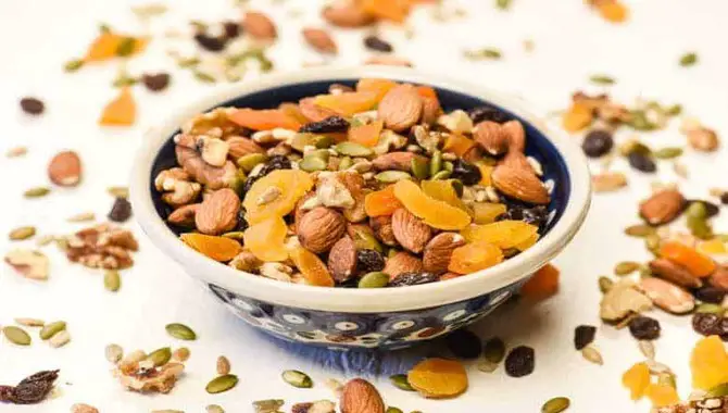 Trail Mix With Dried Fruits