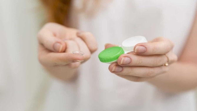Safe Ways To Store And Pack Contact Lenses After A Flight