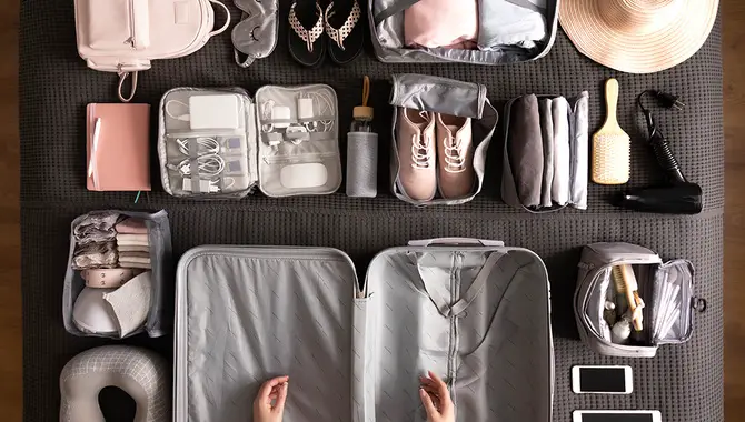 Ways To Pack Clothing Lightly
