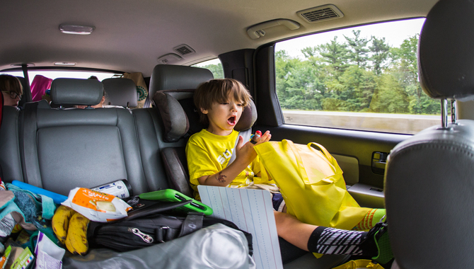 How Do You Use A Drivetastic Busy Bag On A Road Trip