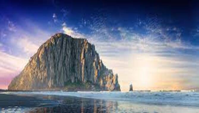 Morro Rock; Morro Bay, California