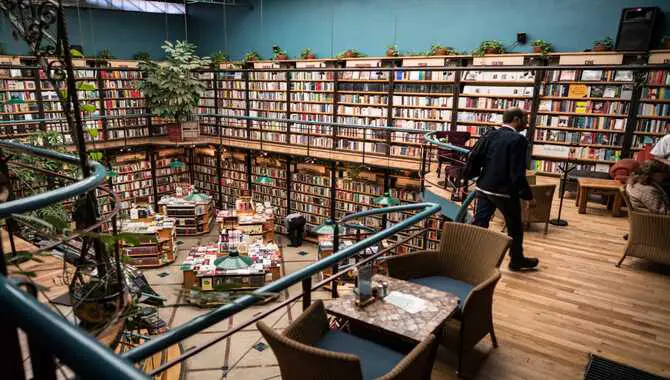 The Best 15 Coolest Bookstores In The World