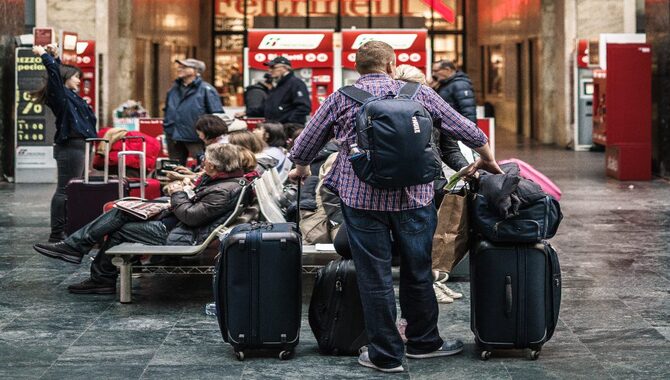 The Pros And Cons Of Backpack Vs. Suitcase: Which Is Best For You?