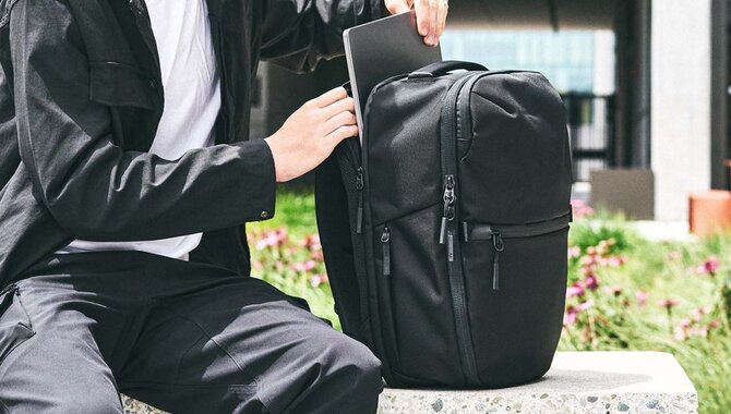 Travel Backpack Vs. Suitcase: Pros