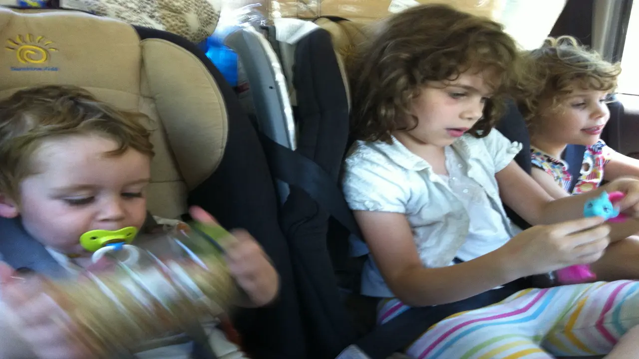How Do You Persuade Kids Wearing A Diaper On Long Trips