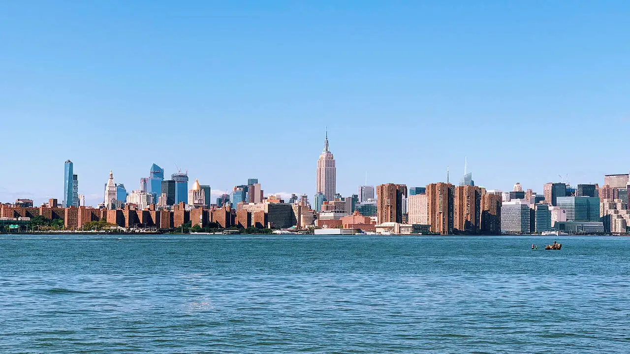 Is New York The Same As Manhattan