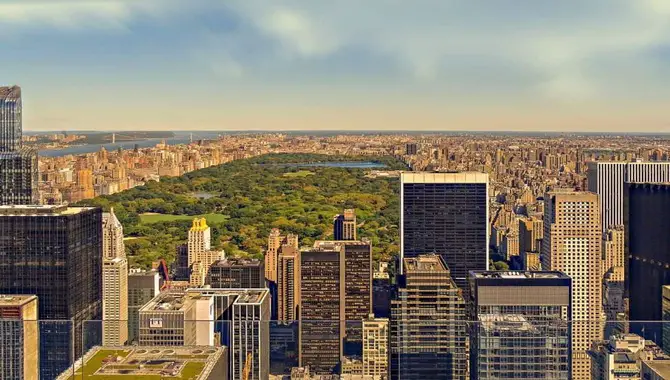 What's The Difference Between New York City And Manhattan