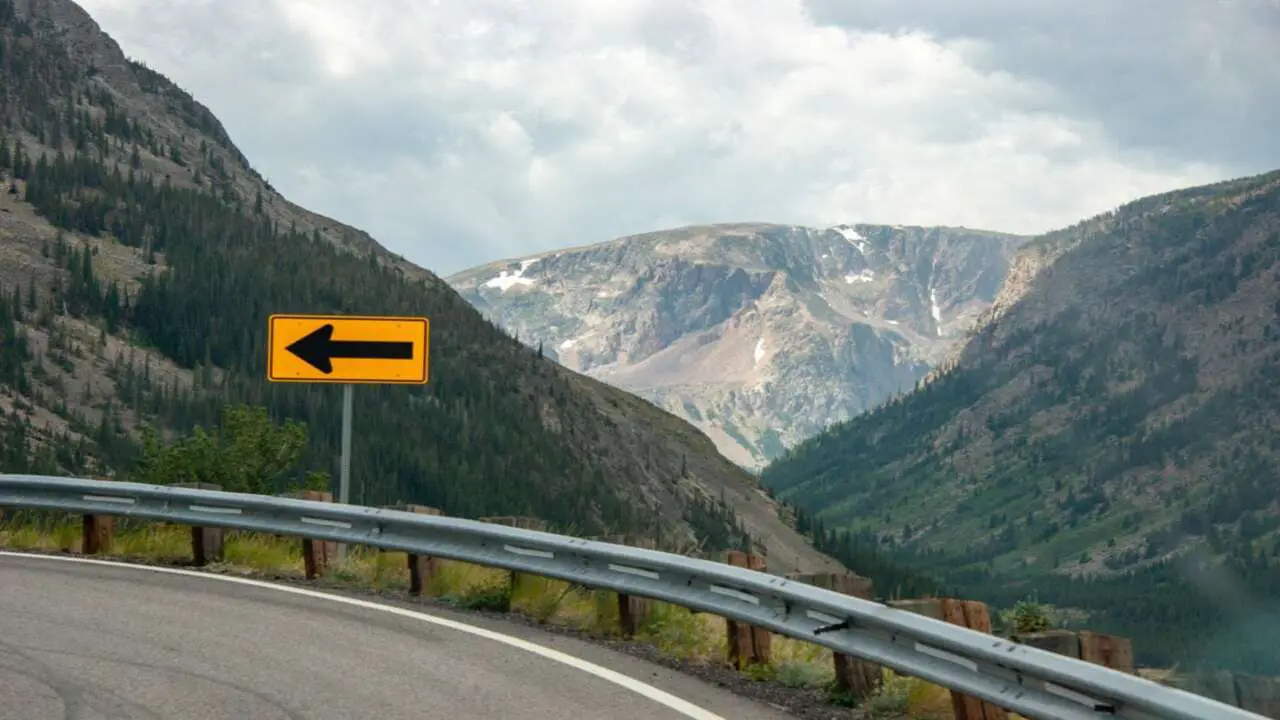 Driving Directions Avoiding Mountains - Full Guideline
