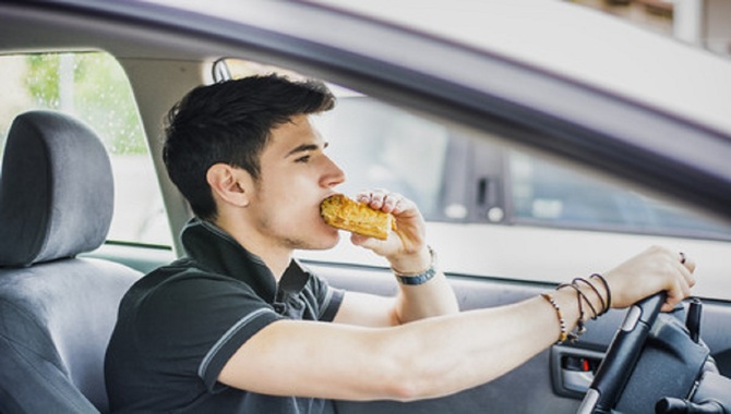 How Food Affects Sleep While Driving