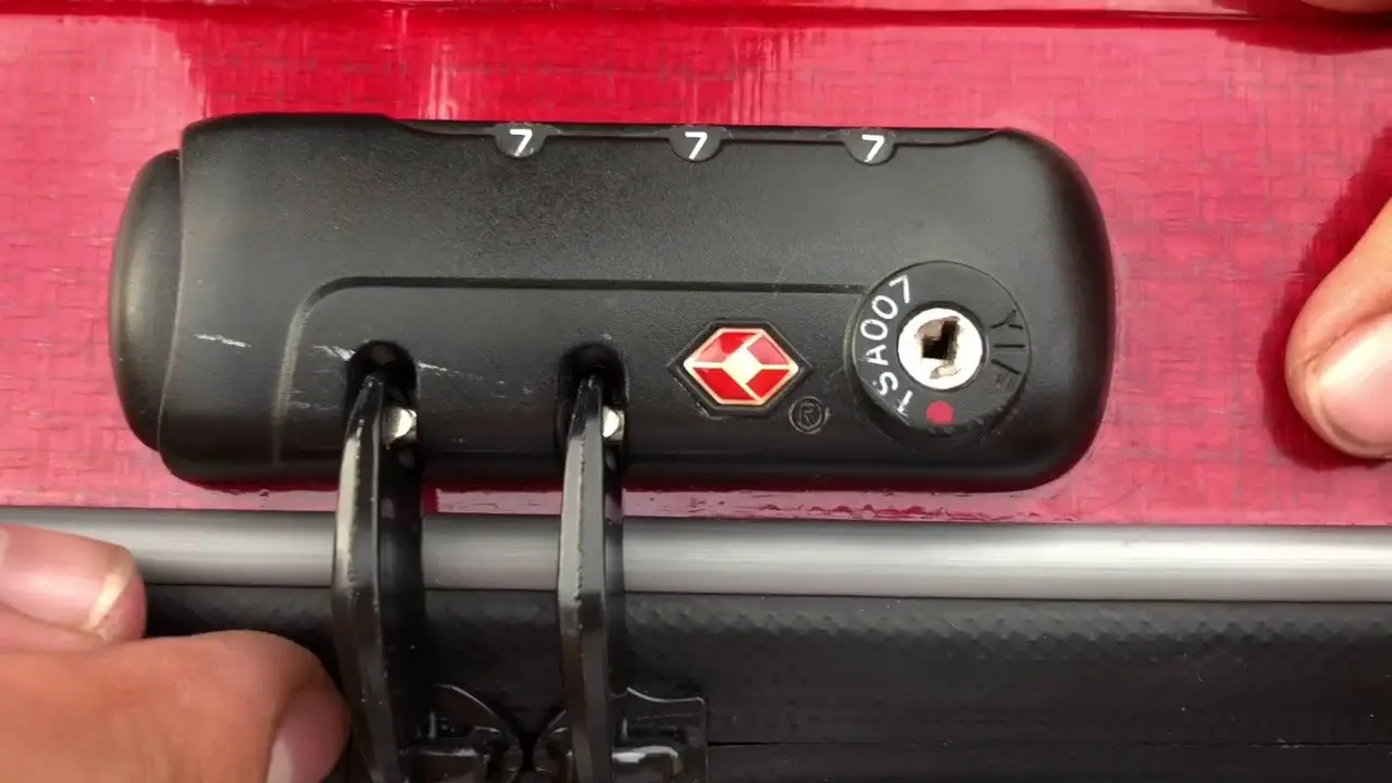 How To Unlock Tripp Tsa007 Luggage With A Key – Follow The Below Steps