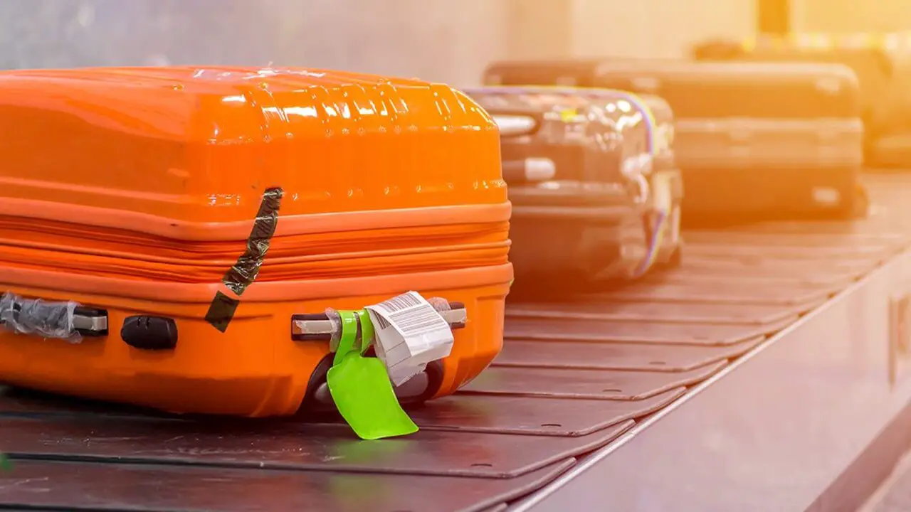 Benefits Of Locking Luggage For International Travel