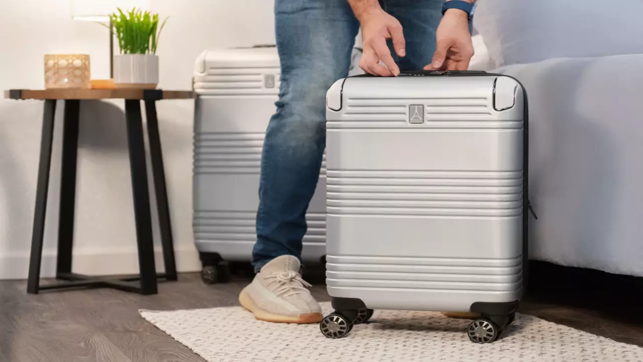 Check The Luggage For Inline Wheels