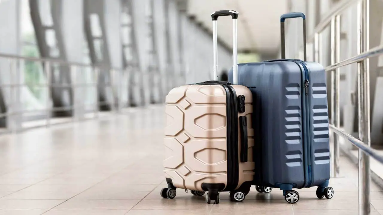 Differences Between Hold Luggage And Cabin Luggage