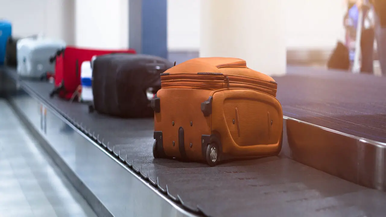 Factors Affecting Luggage Shipping Cost