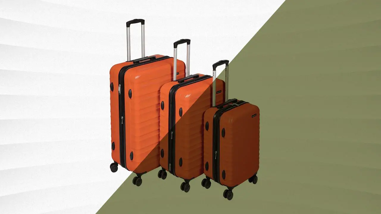 Highlighting The Best Altman Luggage Sets For Travel