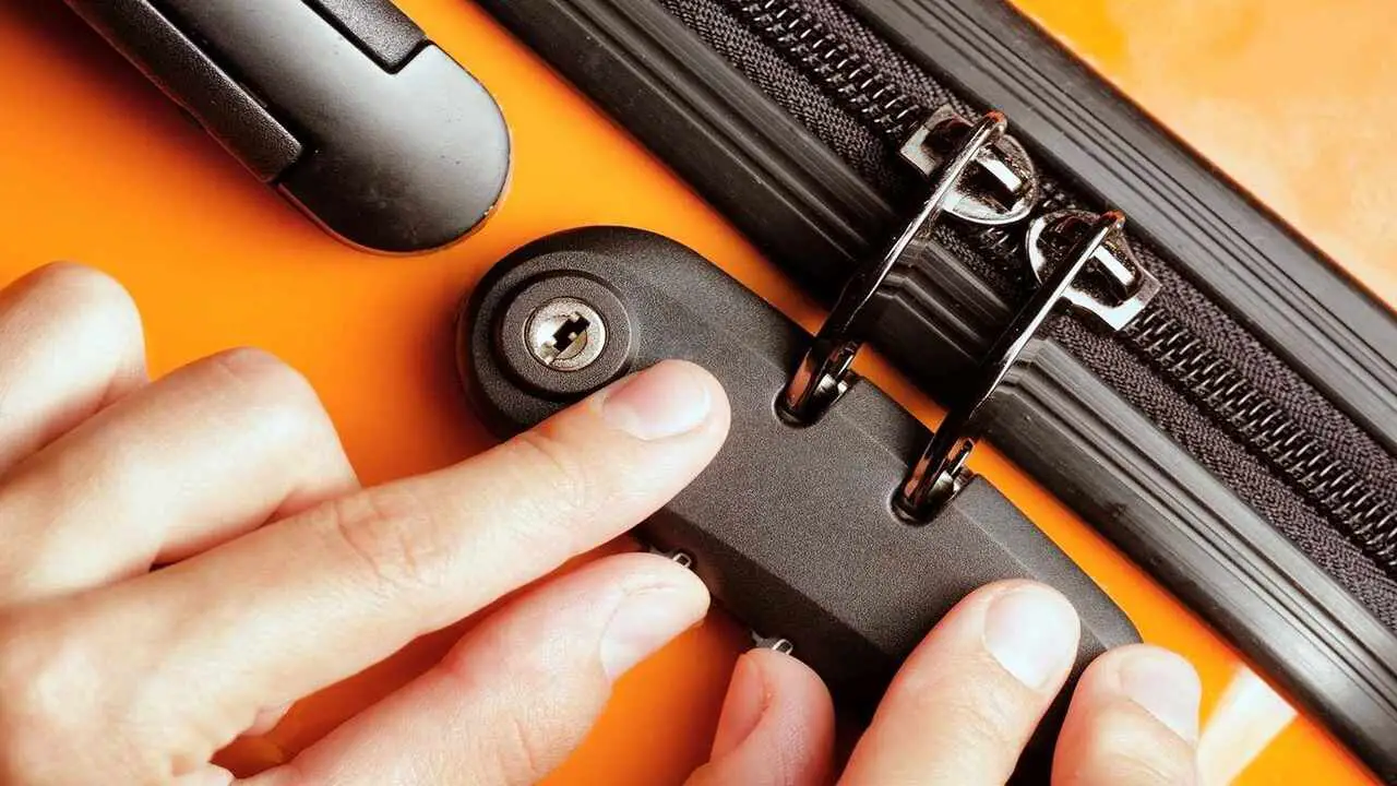 How To Set Dejuno Luggage Lock For Safety