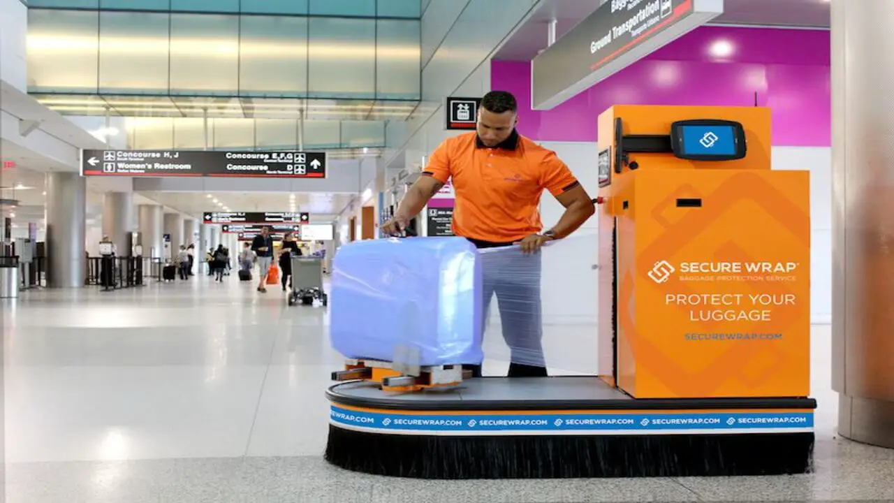 How To Wrapping Luggage At Airport