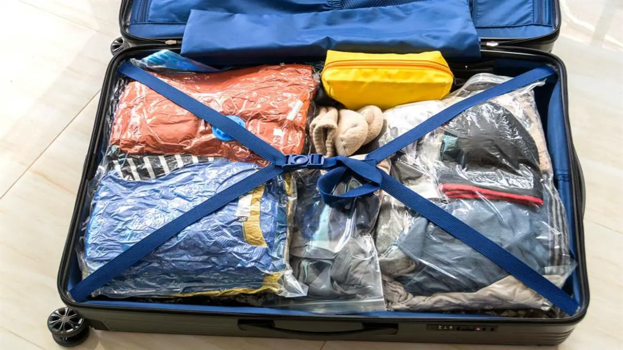 Pack Heavier And Sturdier Items At The Bottom Of Your Luggage To Avoid Crushing
