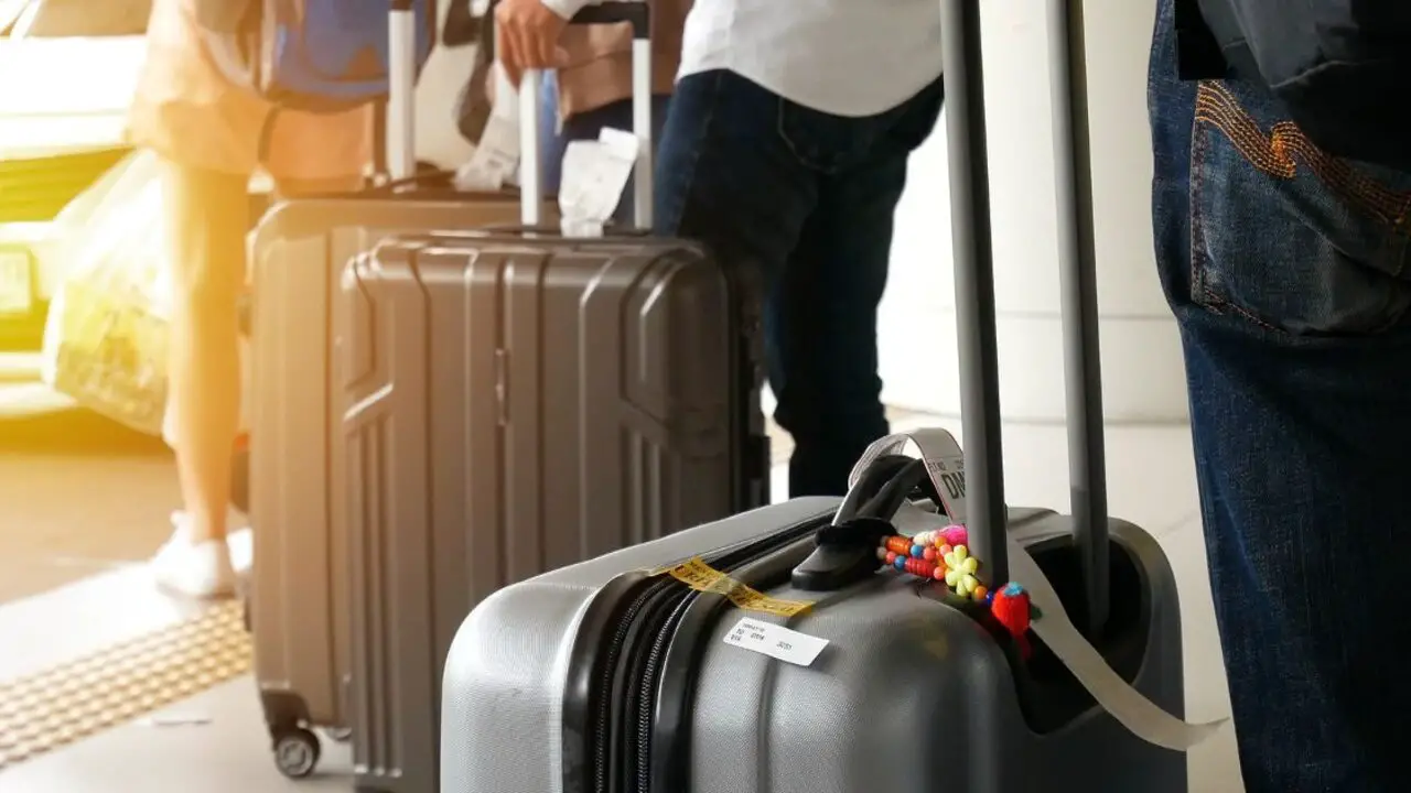 Schedule Your Luggage Pickup Or Drop-Off