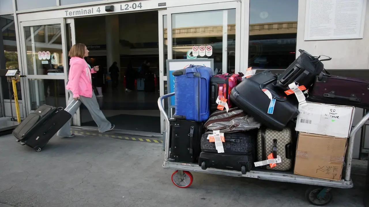 Strategies To Avoid Extra Baggage Fees