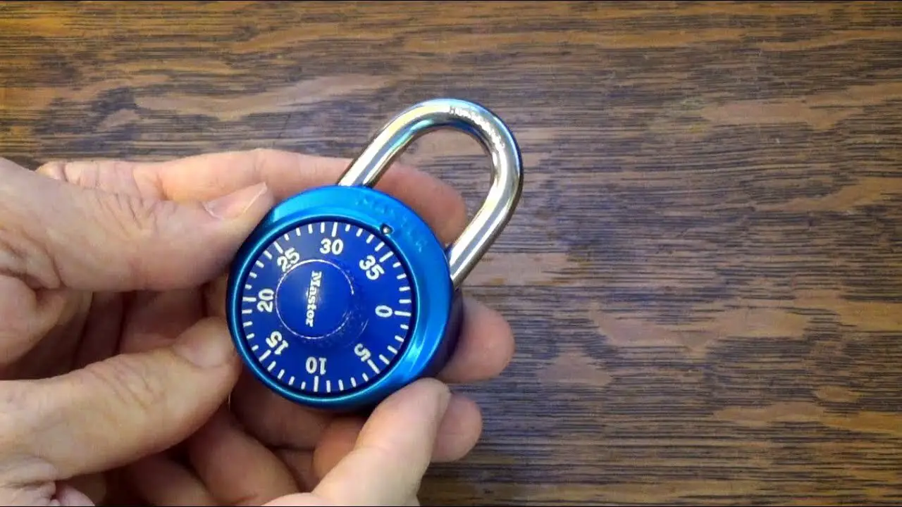 Using A Combination Lock
