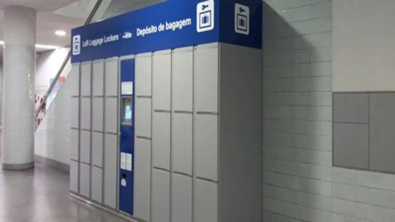 Luggage Storage - Metro Station