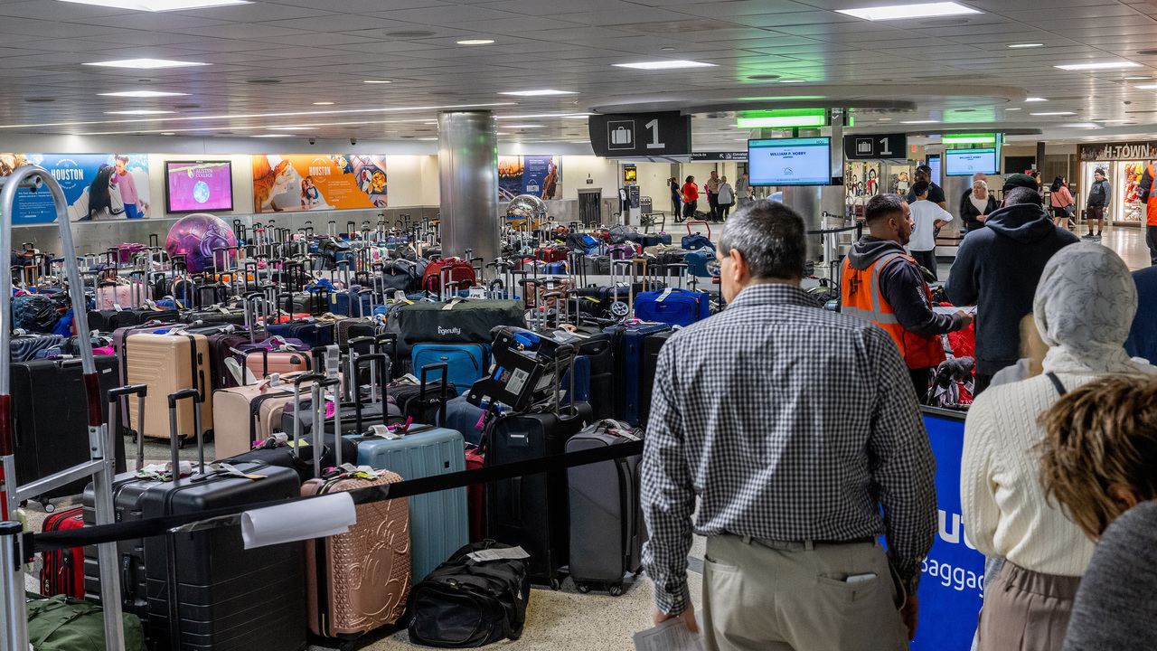 Pricing And Payment Options For Luggage Storage In Houston