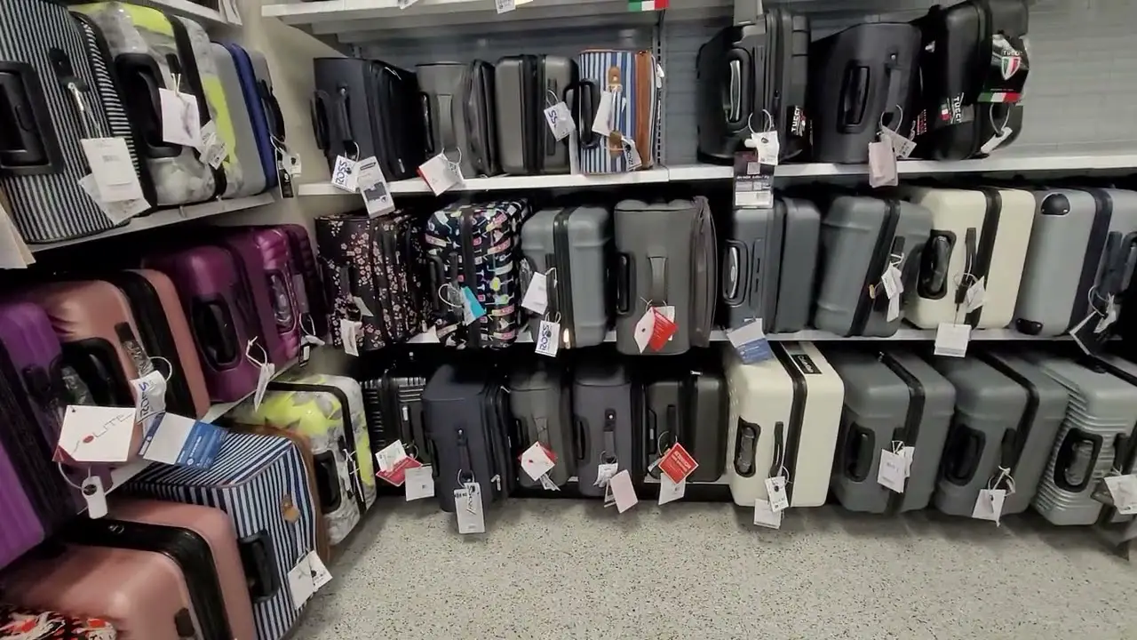 The Different Types Of Ross Luggage