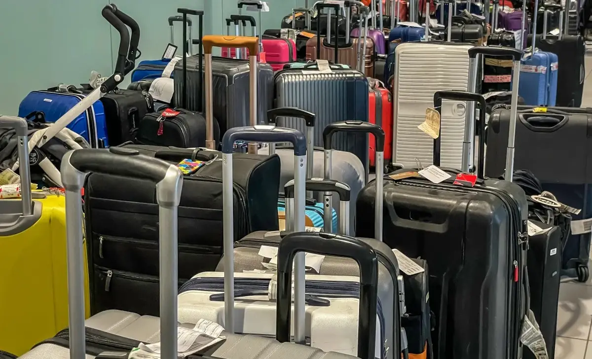 What Are The Dimensions Of Luggage Storage At San Diego Airport