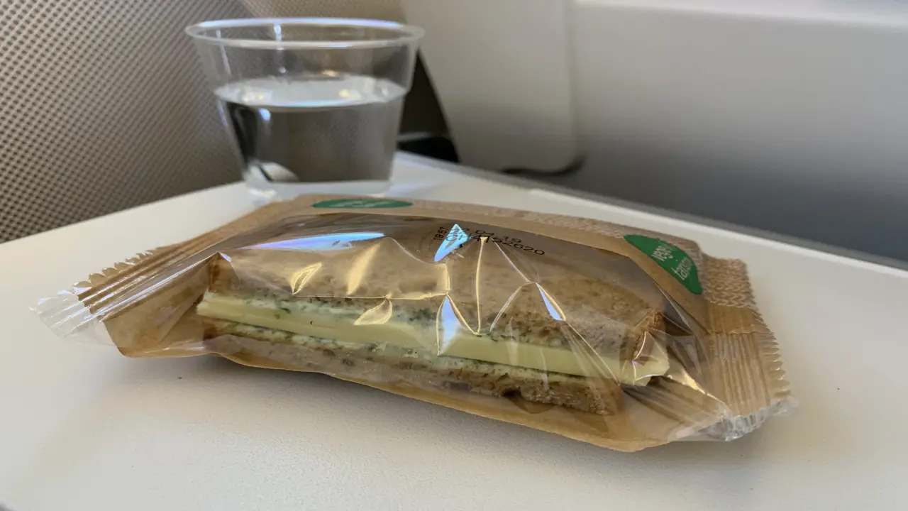 What Does The TSA Say About Cakes On Planes